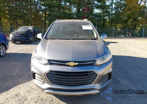2020 Chevrolet Trax Fwd Lt from USA, damaged, VIN 3GNCJLSB8LL301429